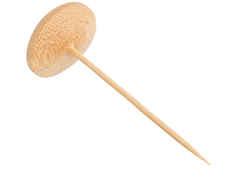 Mini Wooden Plate with Pick ⌀4 x 10cm