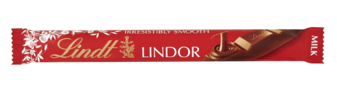LINDT Lindor milk chocolate bar
