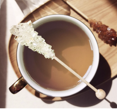 CANASUC Tin of white candy sticks